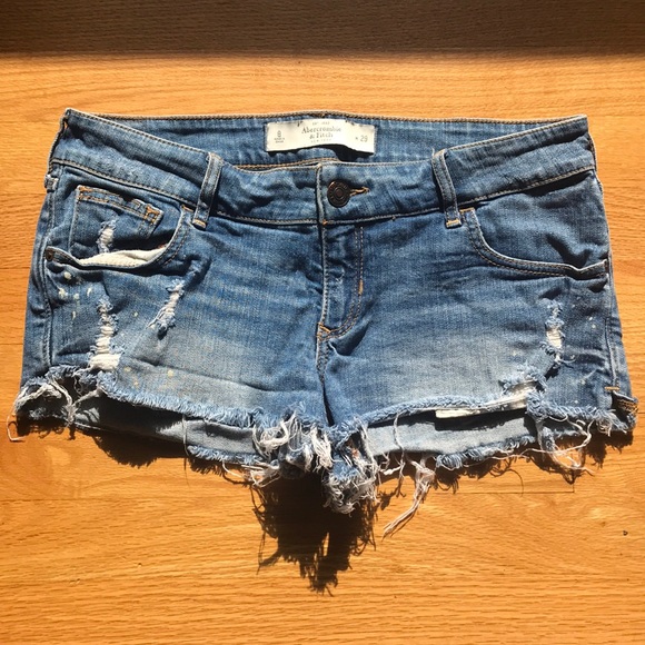 Abercrombie & Fitch Pants - ABERCROMBIE destroyed paint splatter jean shorts 8